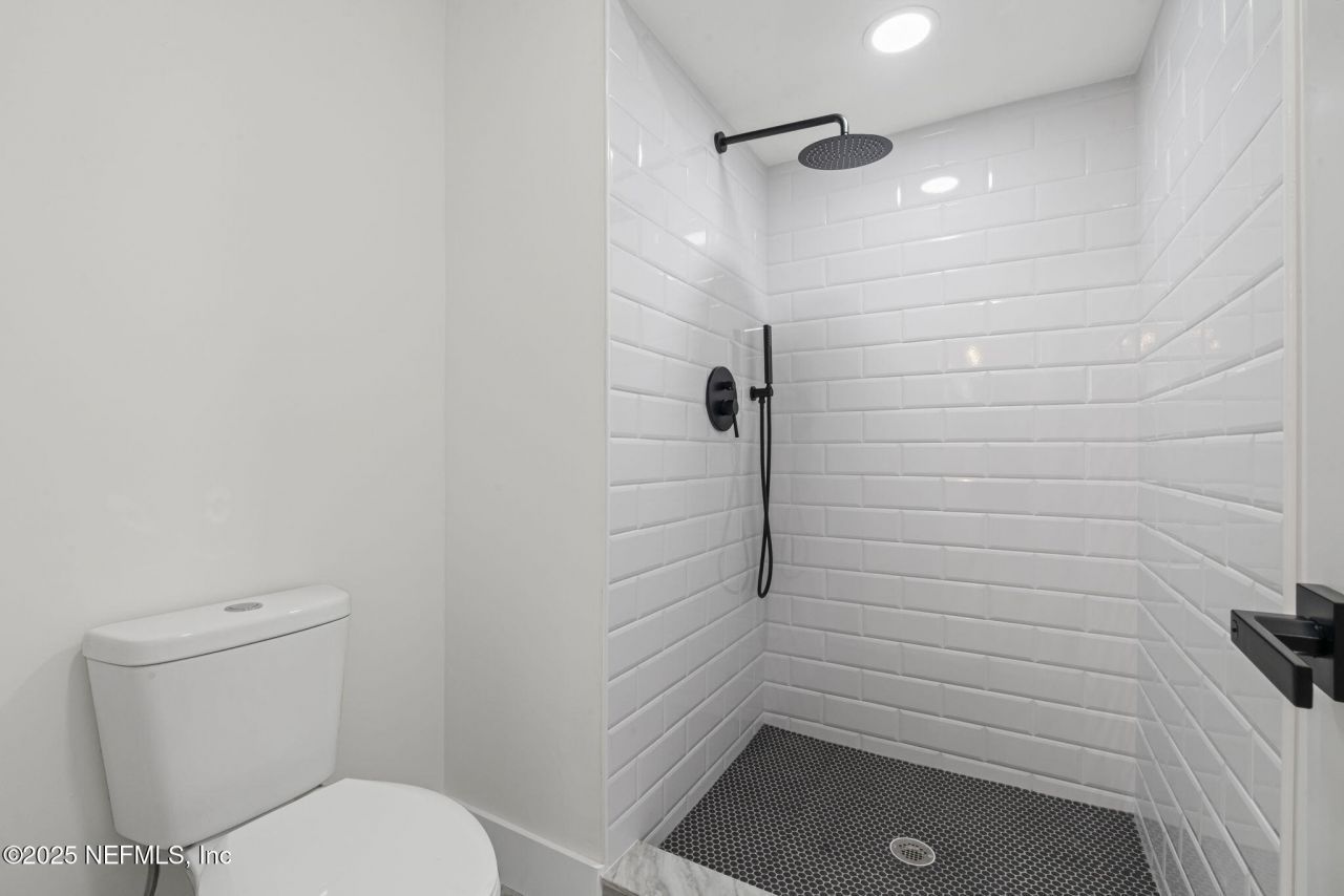 5477 Brightwater Lane, Jacksonville, FL 32277 Photo
