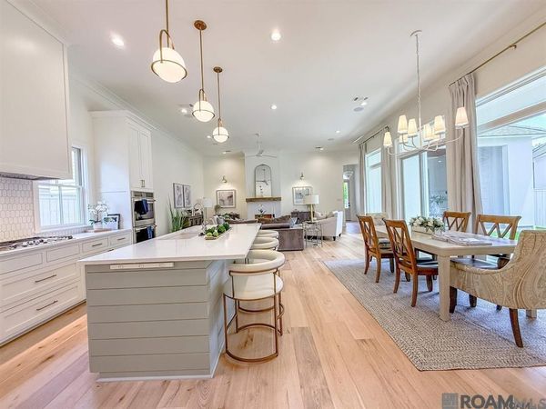 3183 Pointe-marie Dr, Baton Rouge, LA 70820