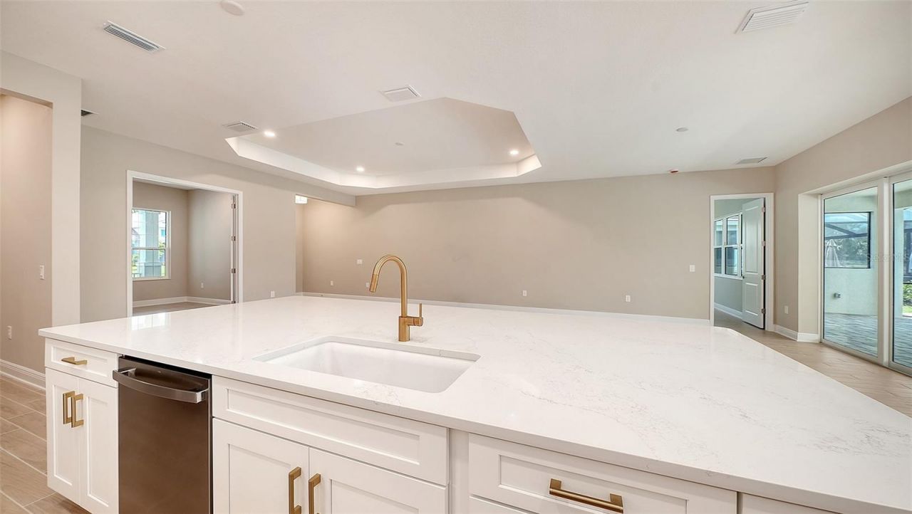 6336 Lake Woodruff Court, Sarasota, FL 34241 Photo