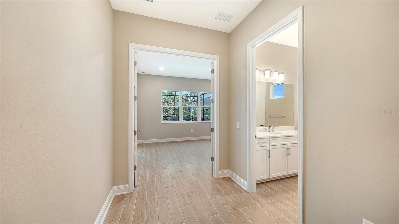 6336 Lake Woodruff Court, Sarasota, FL 34241 Photo