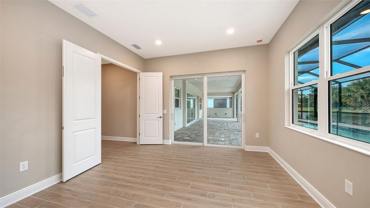6336 Lake Woodruff Court, Sarasota, FL 34241 Photo