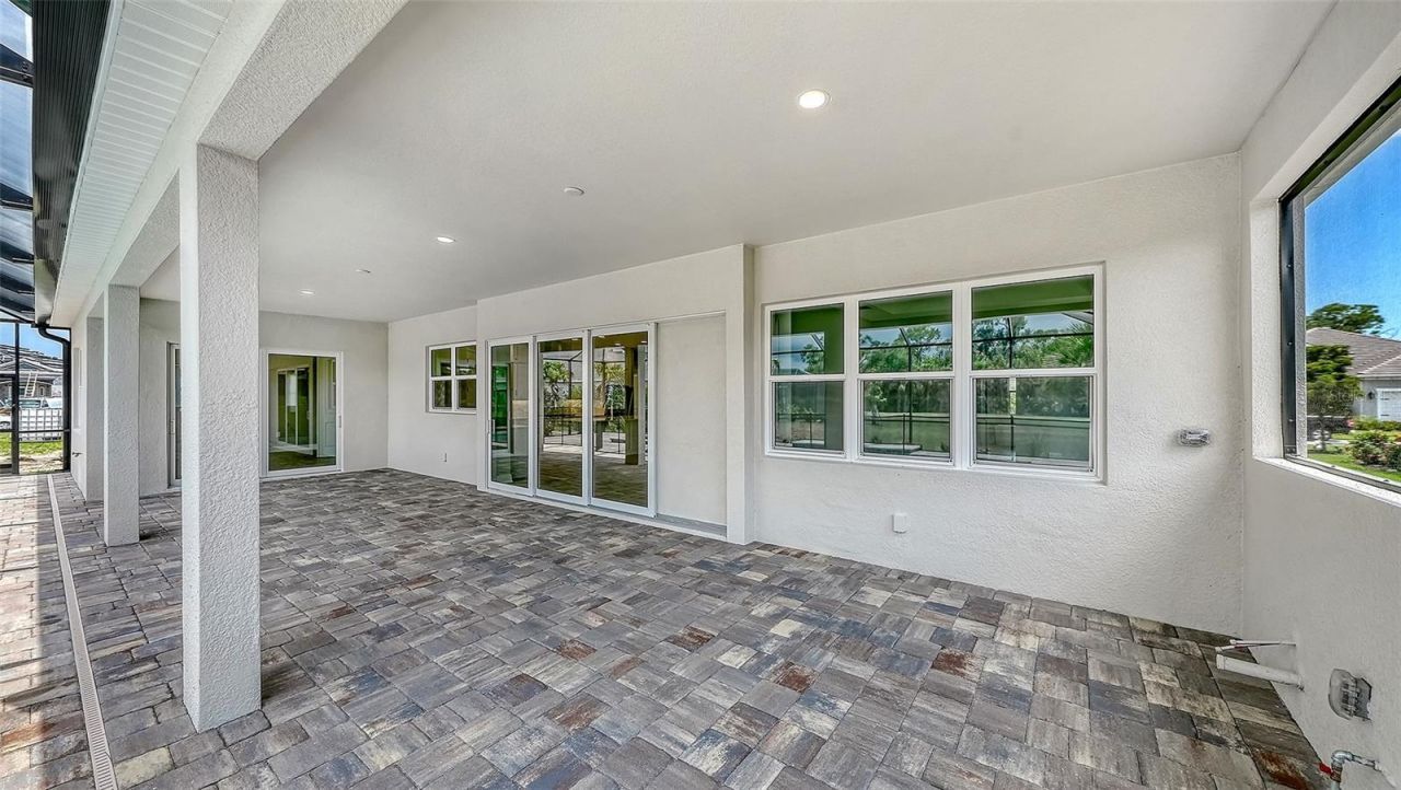6336 Lake Woodruff Court, Sarasota, FL 34241 Photo
