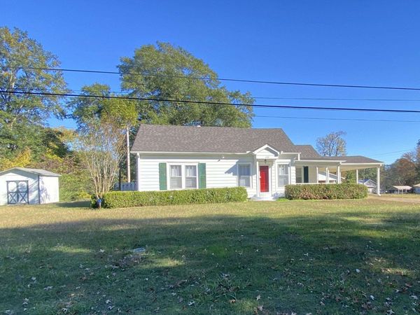 240 S OAK ST, Adamsville, TN 38310