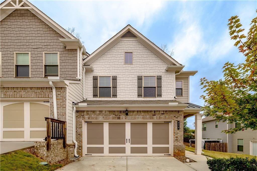 338 Cherryhill Lane, Woodstock, GA 30188 Main Photo