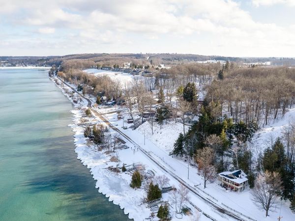 6019 Crystal Avenue, Beulah, MI 49617