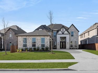 9925 Casa Frontera Drive, Fort Worth, TX 76179
