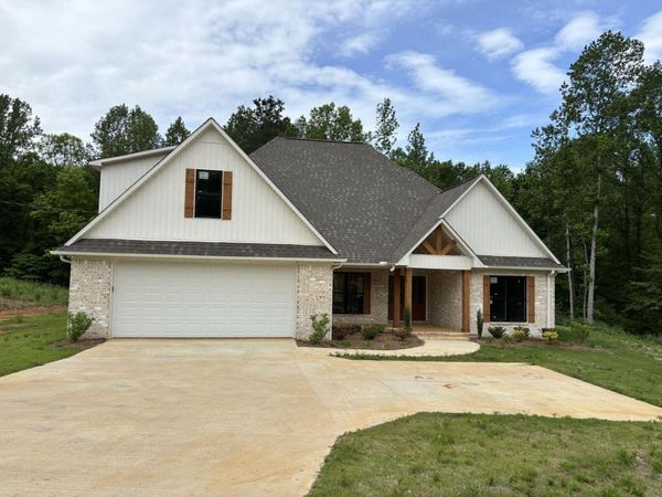 1002 CR 383, New Albany, MS 38652