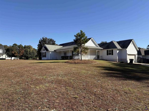 39 ENGLISH CT, Byron, GA 31008