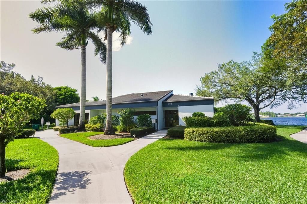 636 Windsor Sq, Unit 102, Naples, FL 34104 Photo