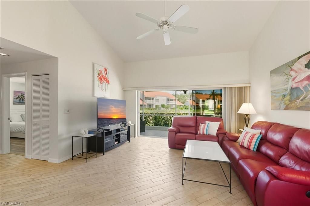 636 Windsor Sq, Unit 102, Naples, FL 34104 Photo
