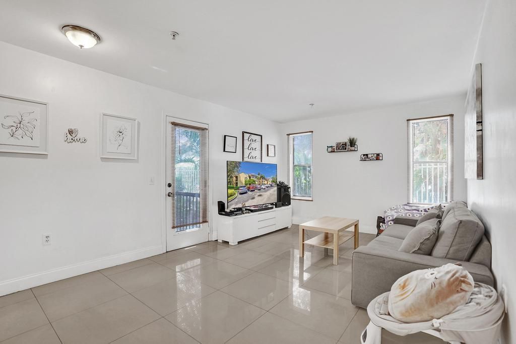 2311 N Congress Avenue, Unit 11, Boynton Beach, FL 33426 Photo