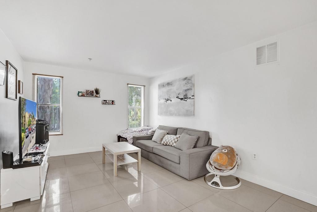 2311 N Congress Avenue, Unit 11, Boynton Beach, FL 33426 Photo