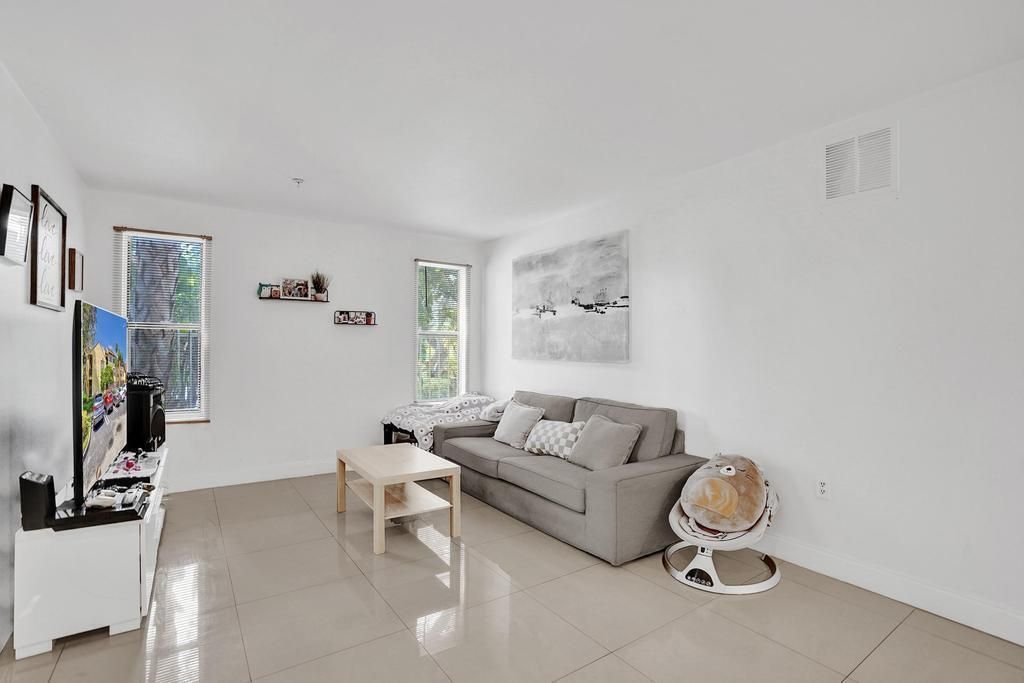 2311 N Congress Avenue, Unit 11, Boynton Beach, FL 33426 Photo