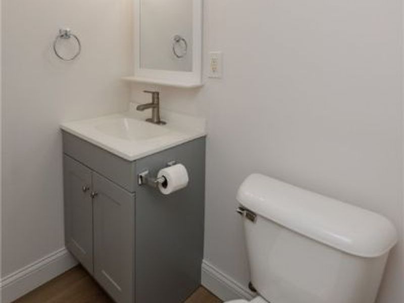 11183 Johnson Drive, Parma, OH 44130 Photo 18