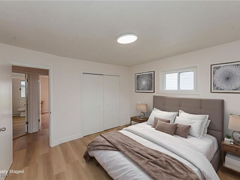 11183 Johnson Drive, Parma, OH 44130 Photo 6