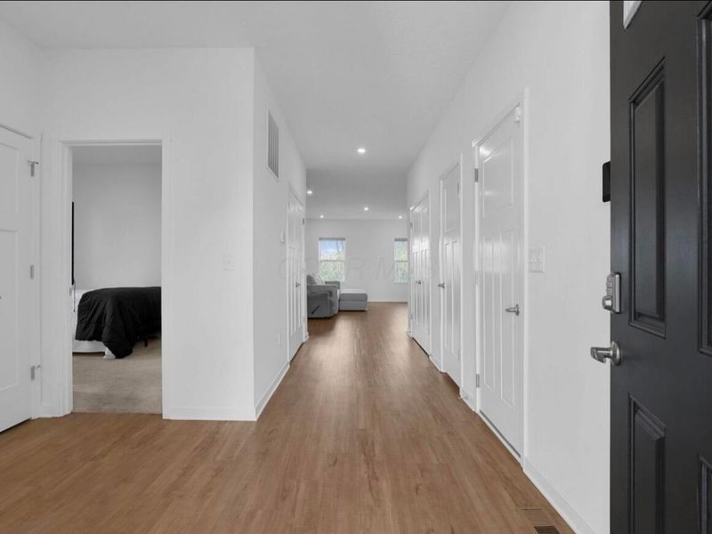 5634 Shagbark Place, Groveport, OH 43125 Photo 4