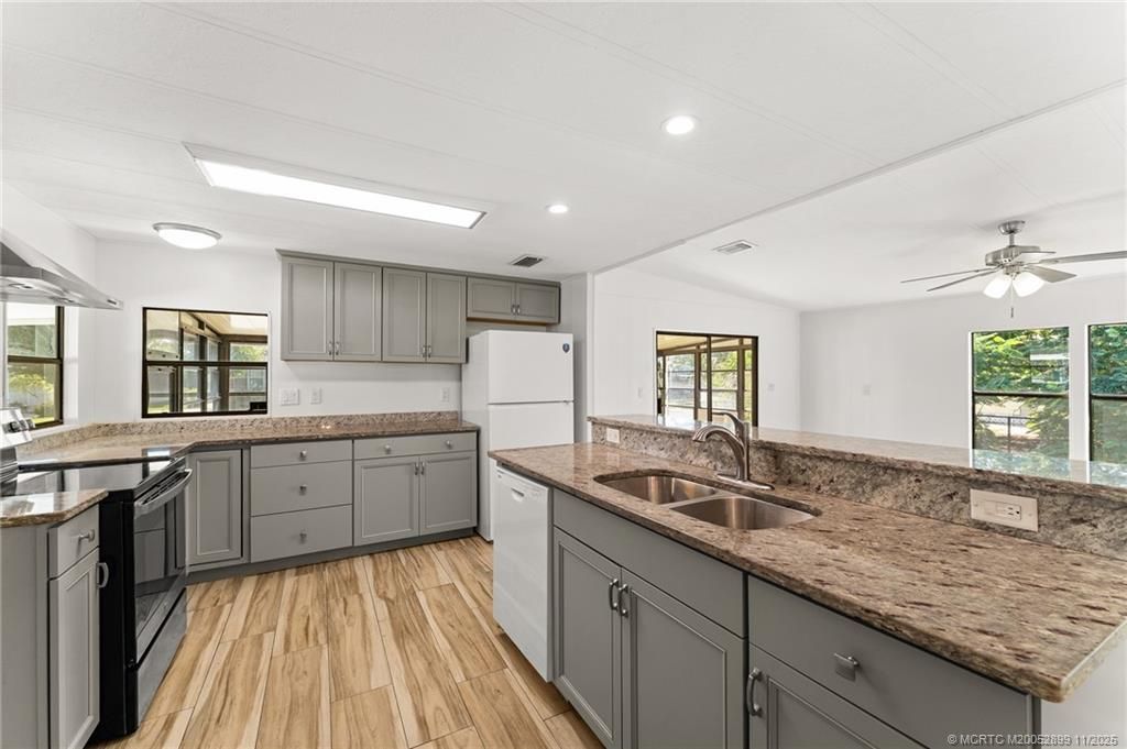 2733 SW Thunderbird Trail, Stuart, FL 34997 Photo