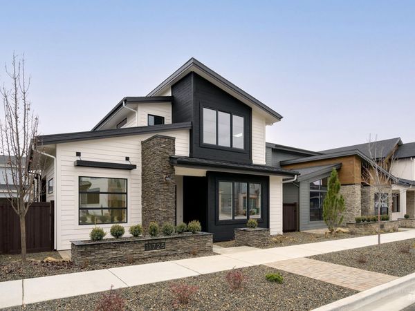 11725 N Rabbitbrush Way, Boise, ID 83714