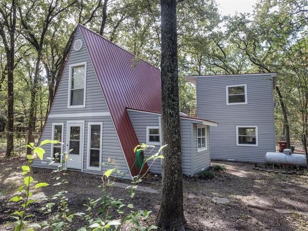 1921 Lone Eagle Drive, West Tawakoni, TX 75474