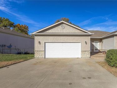 10408 E 45th Terrace, Kansas City, MO 64133