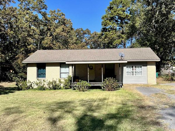 2540 Lakeside Drive Drive, Benton, AR 72019