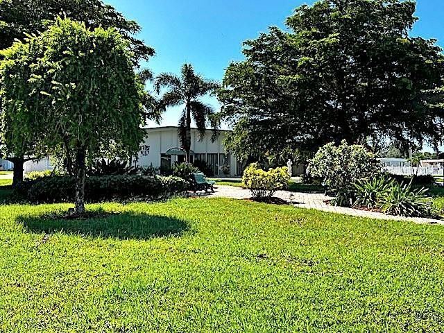 5515 Denmark Drive, Bradenton, FL 34207 Photo