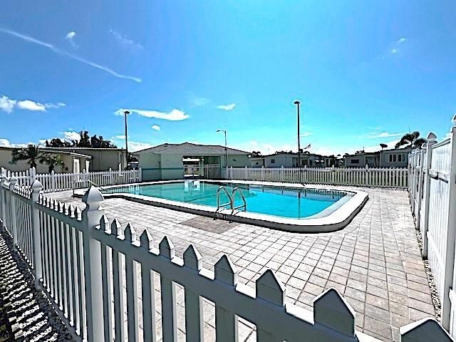 5515 Denmark Drive, Bradenton, FL 34207 Photo