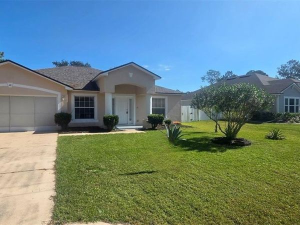 10 WHITTLESEY LANE, PALM COAST, FL 32164