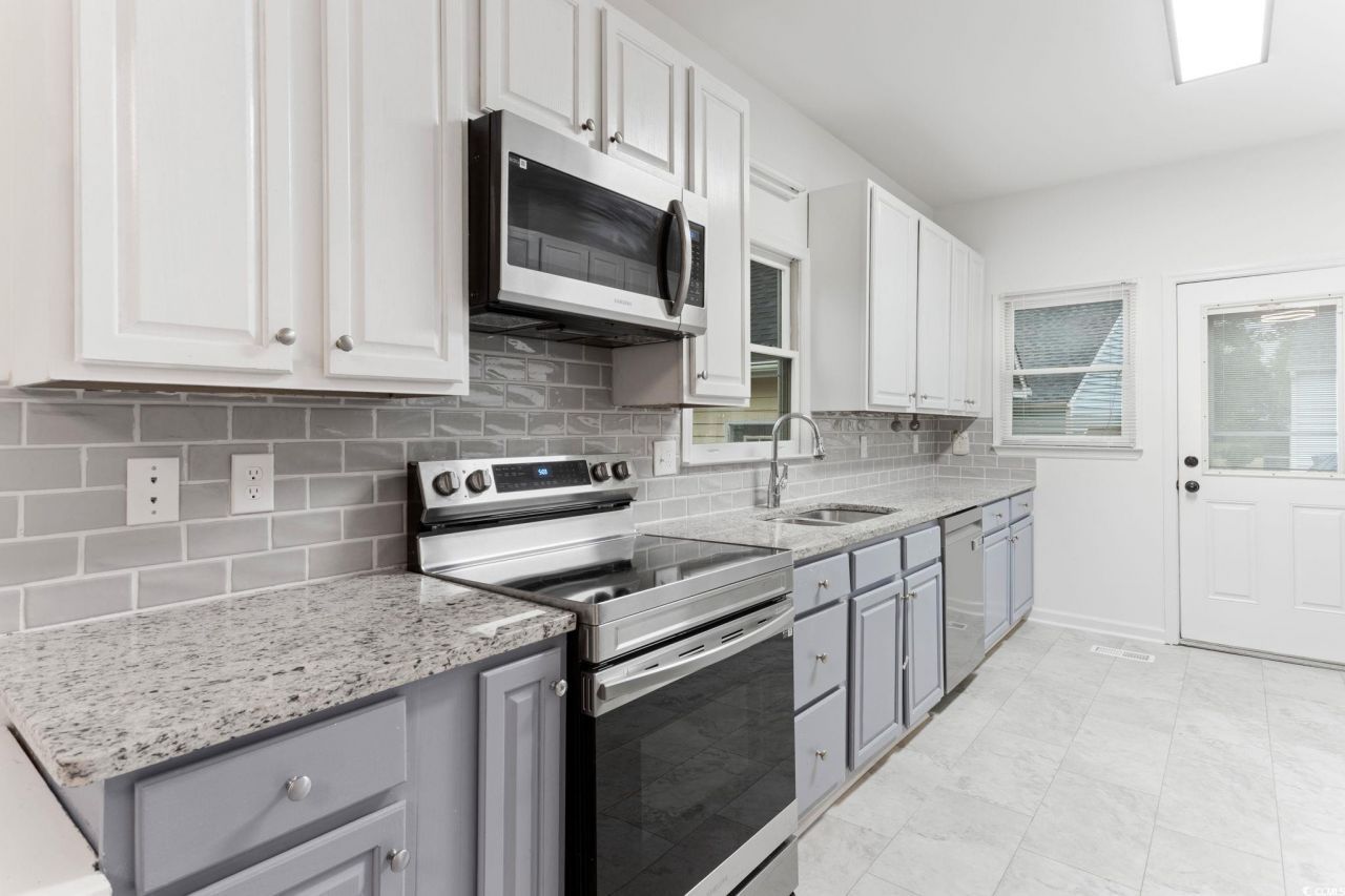 2321 Brick Dr. Photo 17