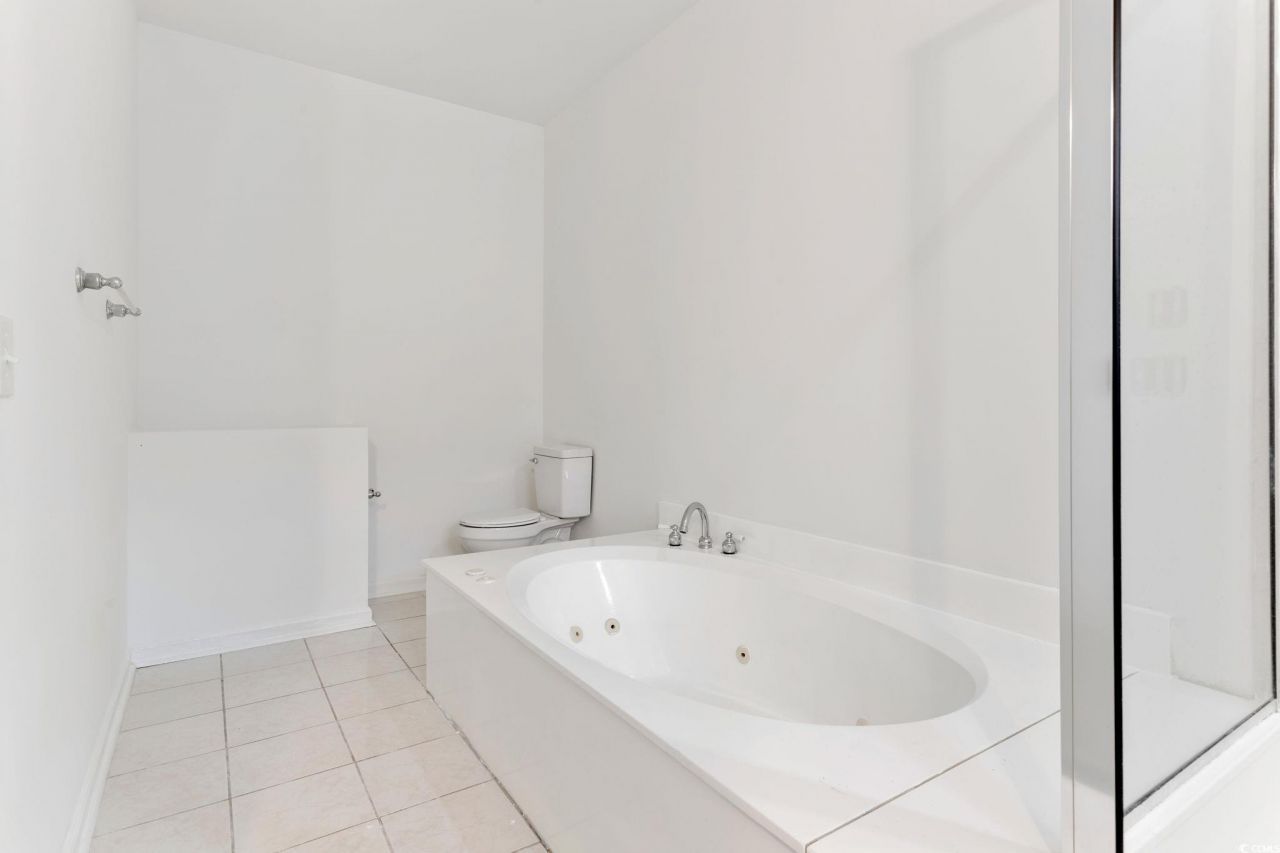 2321 Brick Dr. Photo 24