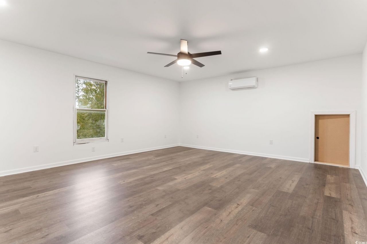 2321 Brick Dr. Photo 32