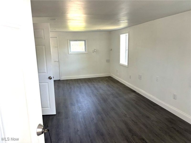 6278 Tod Avenue SW, Lordstown, OH 44481 Photo 8