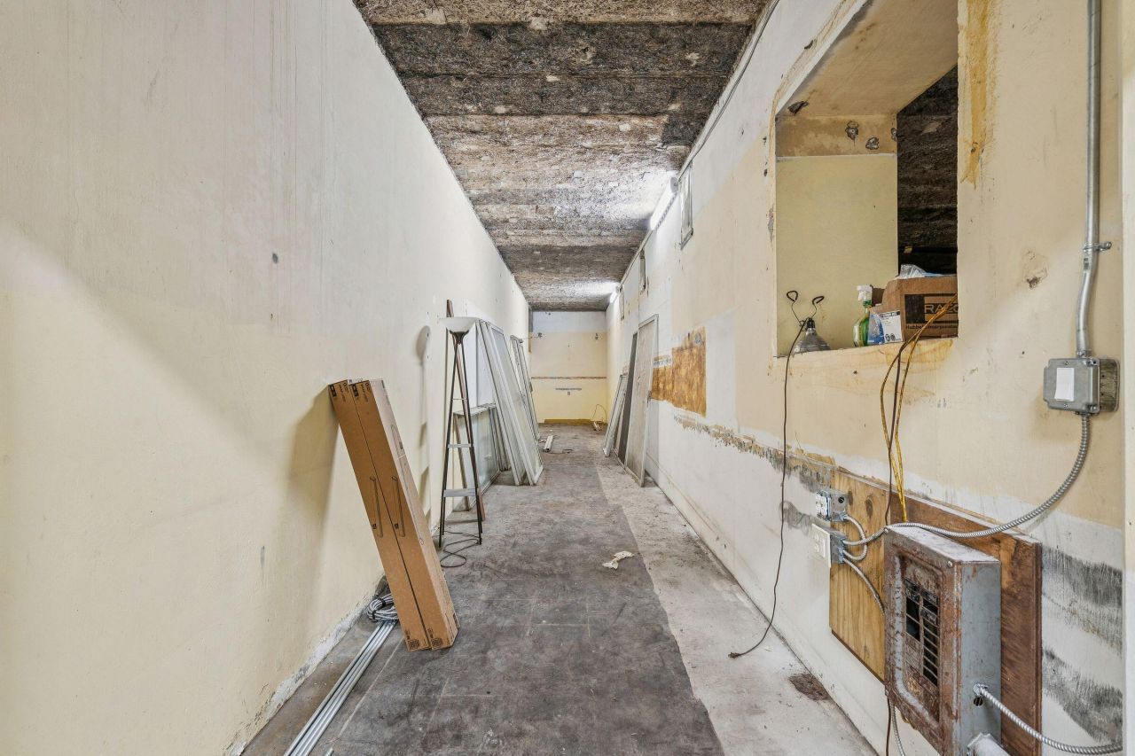 3019 Ion Avenue Photo 13