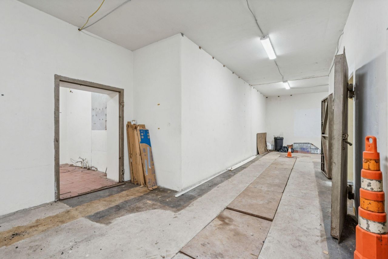 3019 Ion Avenue Photo 16