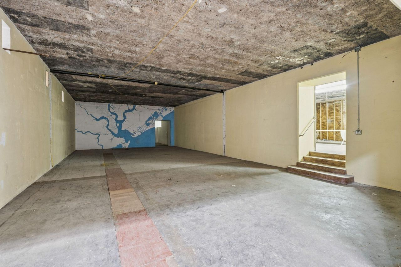 3019 Ion Avenue Photo 18