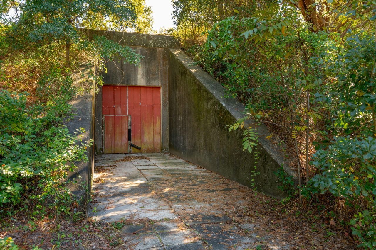 3019 Ion Avenue Photo 8