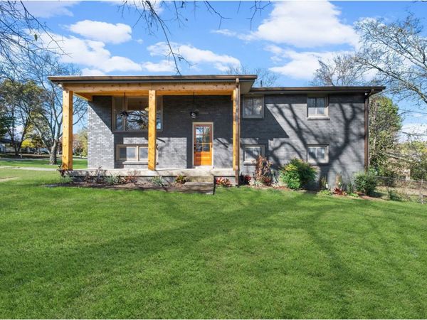 127 Veebelt Dr, Hendersonville, TN 37075