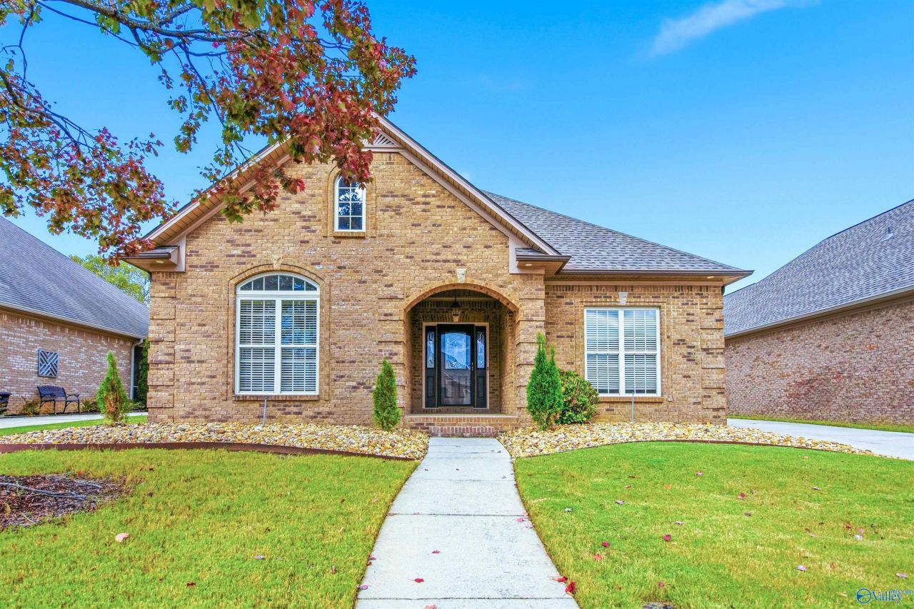 25165 Kingston Drive, Athens, AL 35613 Main Photo