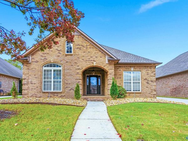 25165 Kingston Drive, Athens, AL 35613