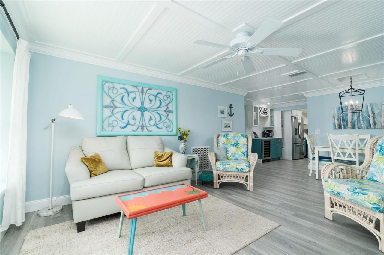 838 E 17th Avenue, New Smyrna Beach, FL 32169 Photo