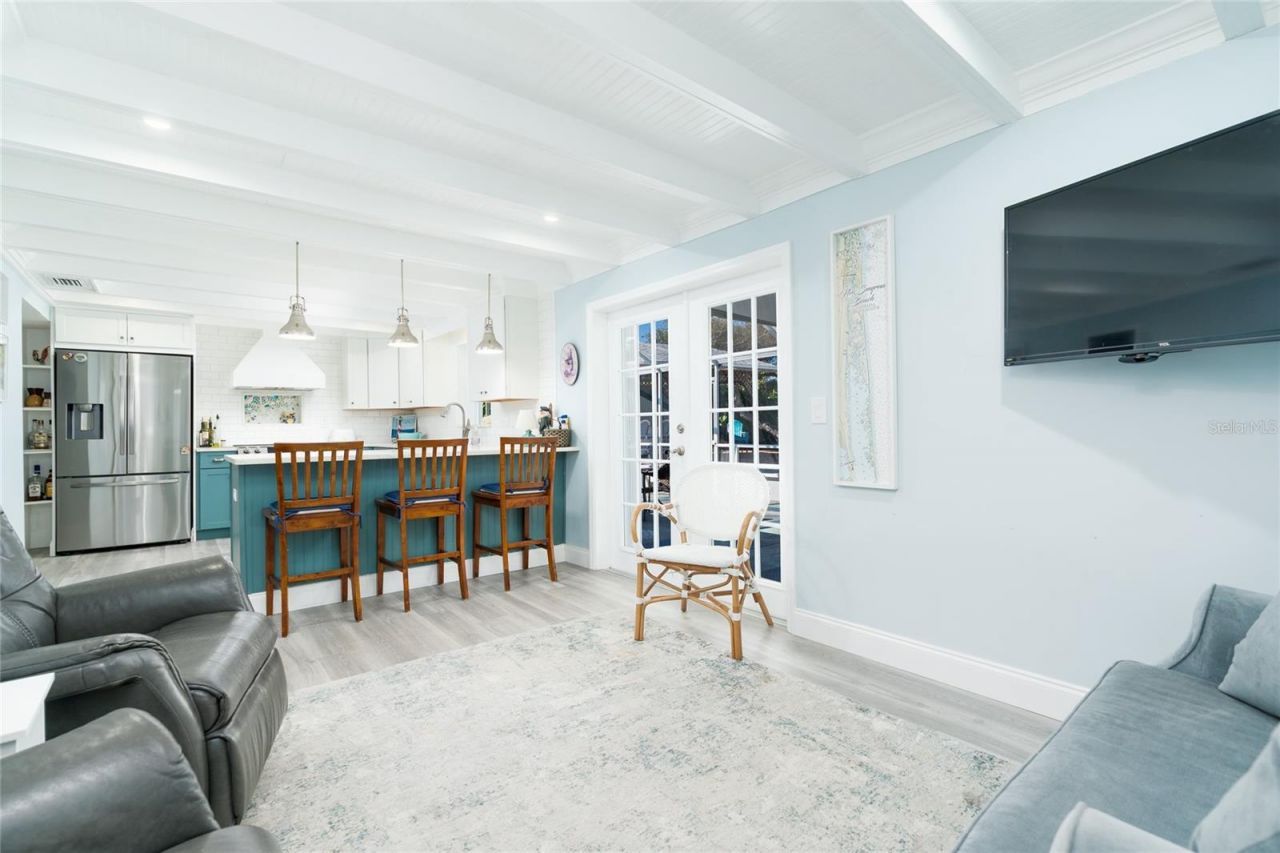 838 E 17th Avenue, New Smyrna Beach, FL 32169 Photo