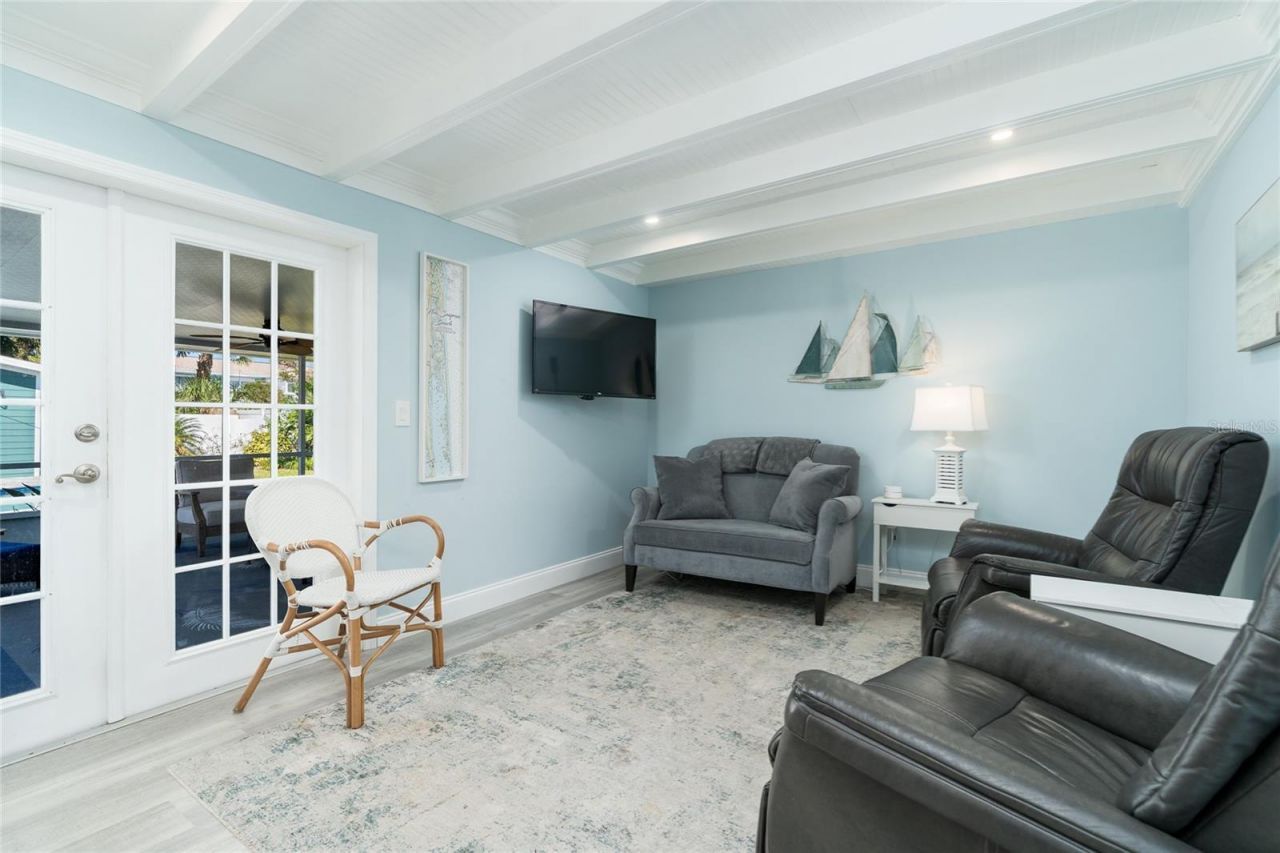 838 E 17th Avenue, New Smyrna Beach, FL 32169 Photo