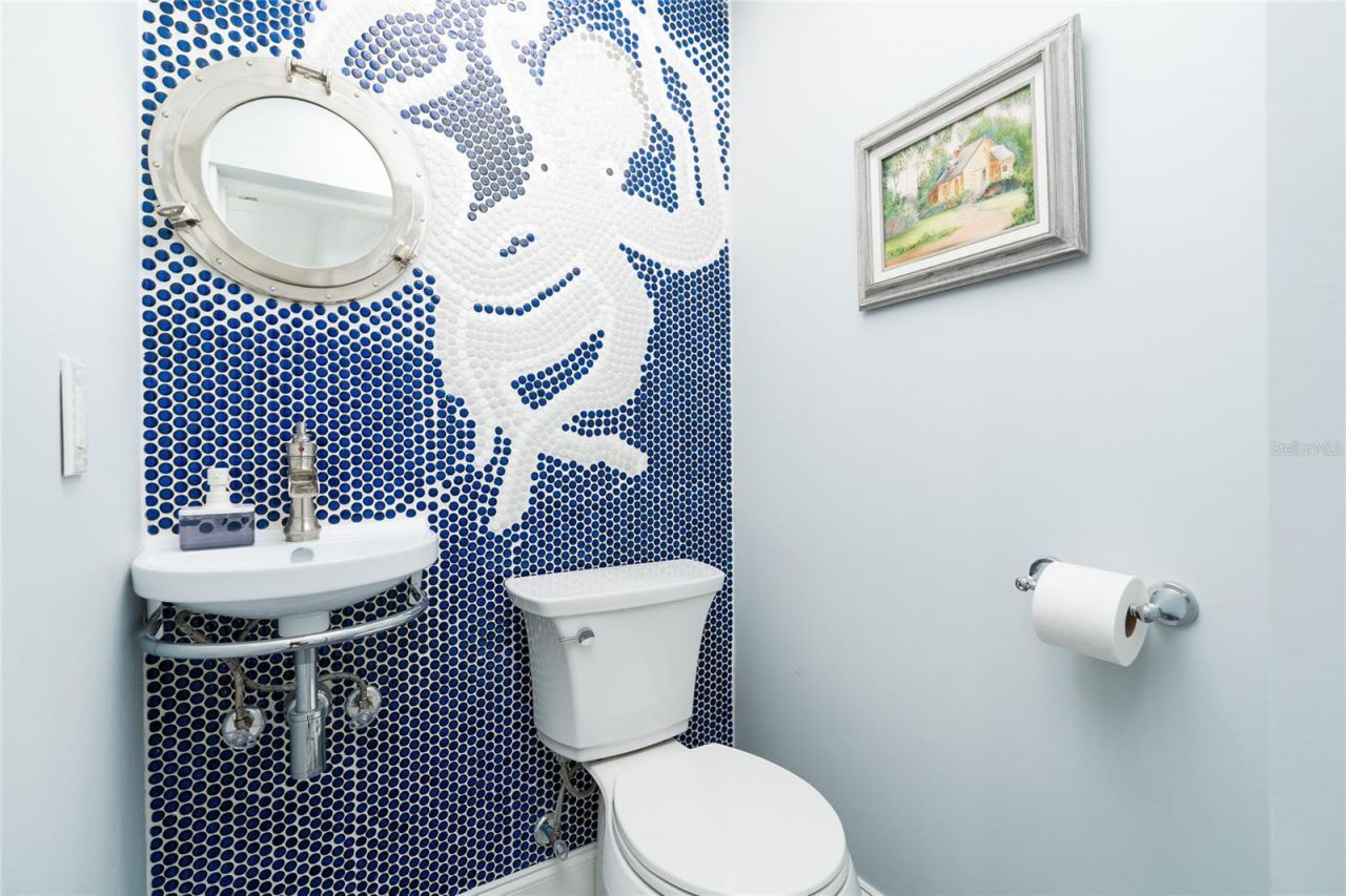 838 E 17th Avenue, New Smyrna Beach, FL 32169 Photo