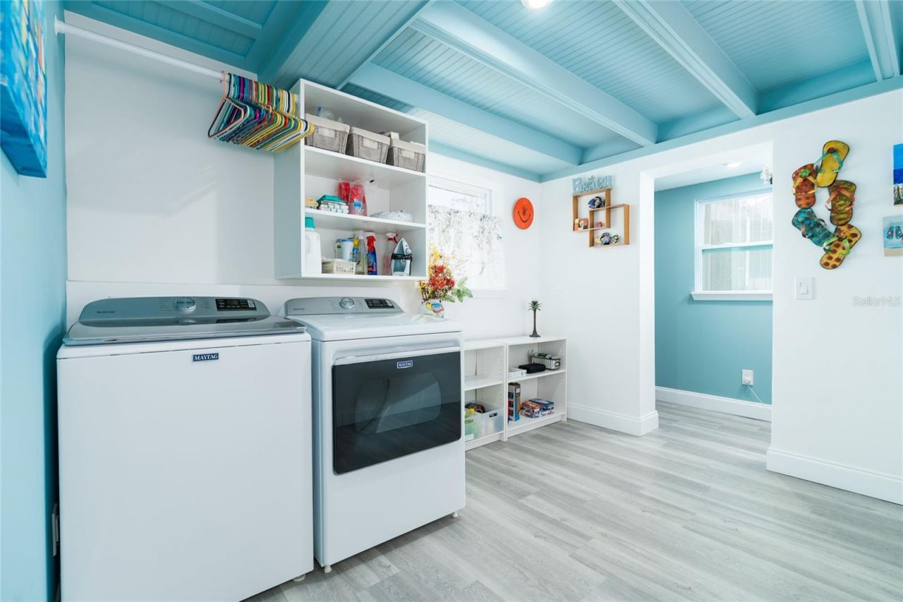 838 E 17th Avenue, New Smyrna Beach, FL 32169 Photo