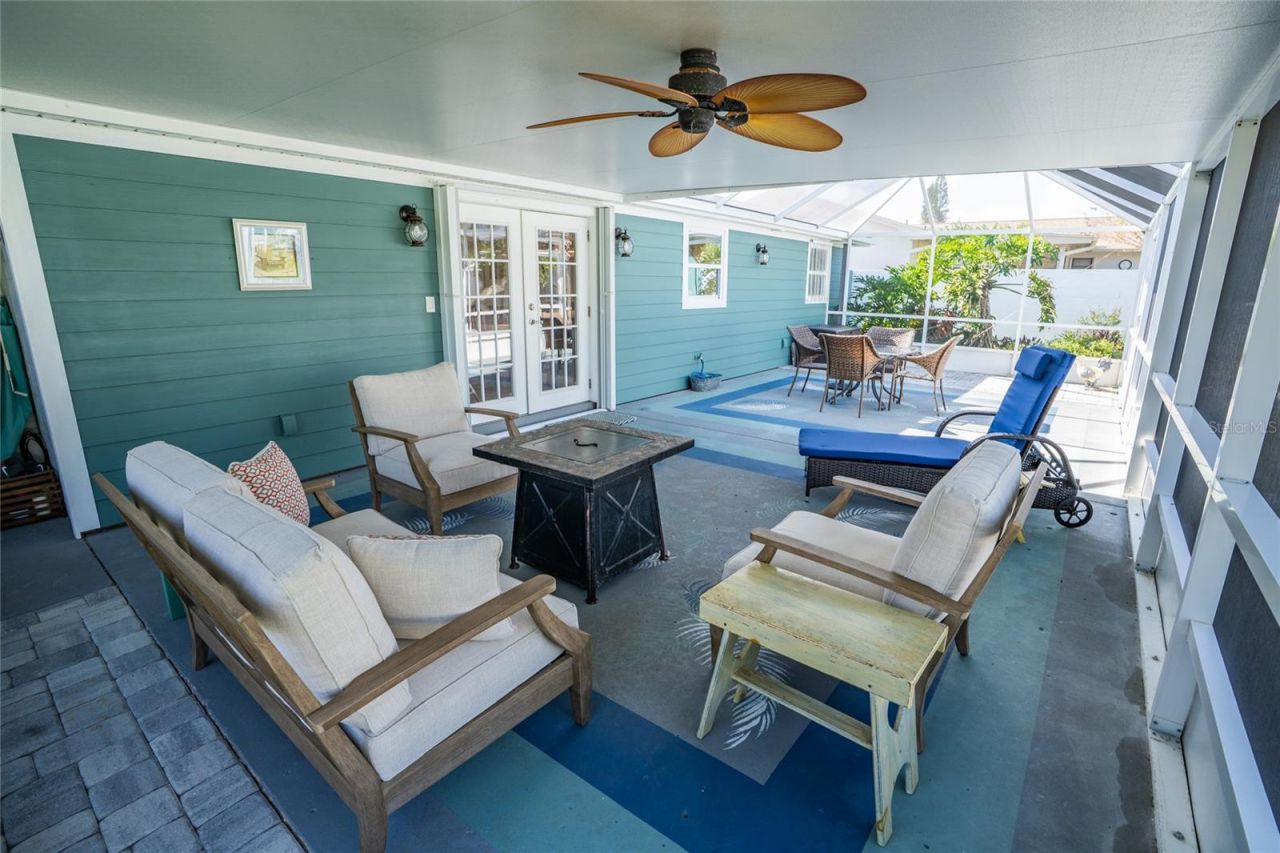 838 E 17th Avenue, New Smyrna Beach, FL 32169 Photo