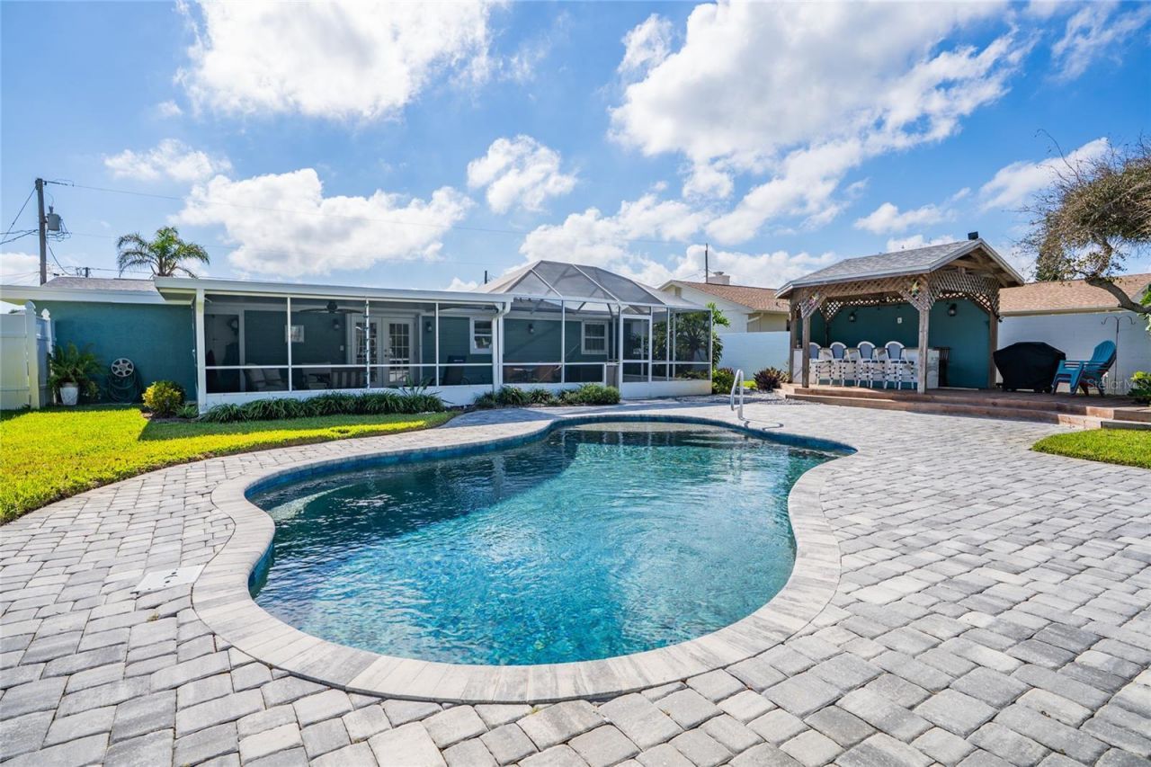 838 E 17th Avenue, New Smyrna Beach, FL 32169 Photo