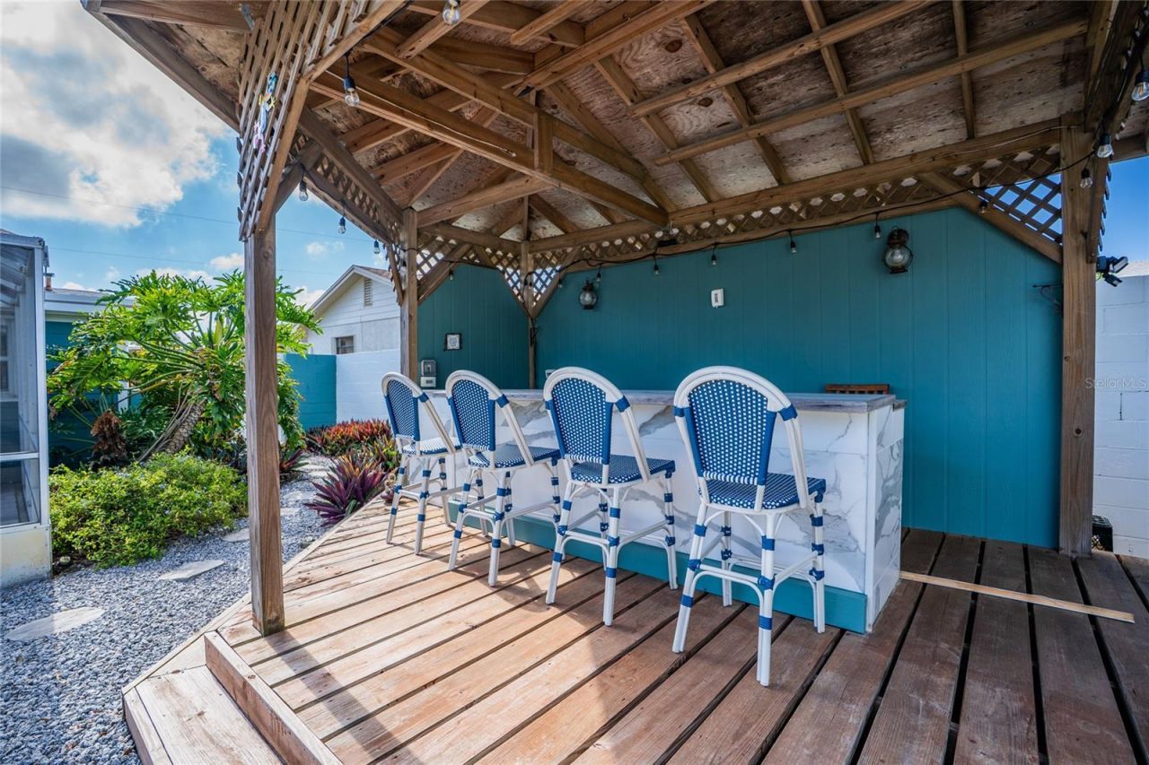 838 E 17th Avenue, New Smyrna Beach, FL 32169 Photo