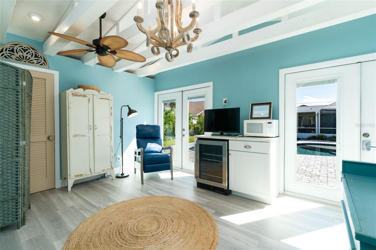 838 E 17th Avenue, New Smyrna Beach, FL 32169 Photo