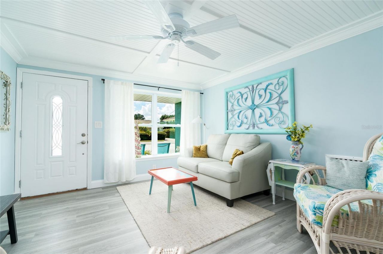 838 E 17th Avenue, New Smyrna Beach, FL 32169 Photo