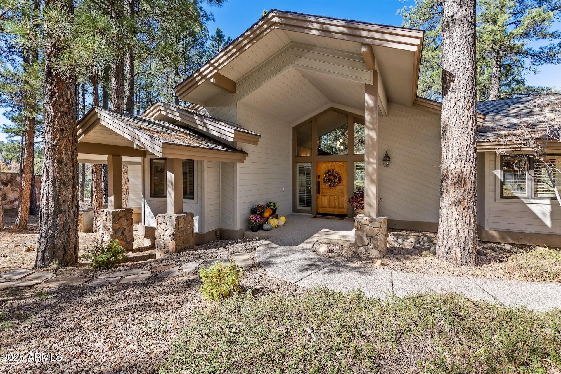 2082 William Palmer, Flagstaff, AZ 86005 Main Photo